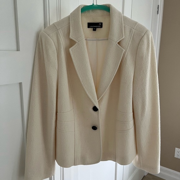 Laura Petites wool blend blazer, EUC, size 16P, cream/winter white - Picture 4 of 7